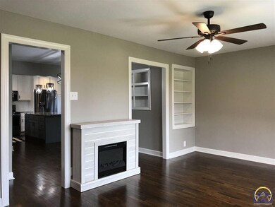 6150 SW 53rd St, Topeka, KS 66610 - photo 6