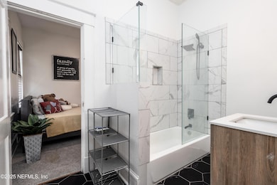 2068 Redwing + (2 Unit Duplex) St, Jacksonville, FL 32206 - photo 7