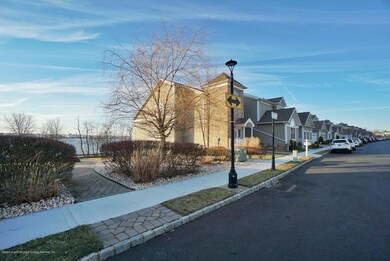 14 Pilot Ln, Staten Island, NY 10309 - photo 4