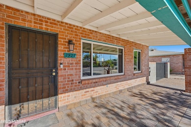 2925 E Loretta Dr, Tucson, AZ 85716 - photo 5