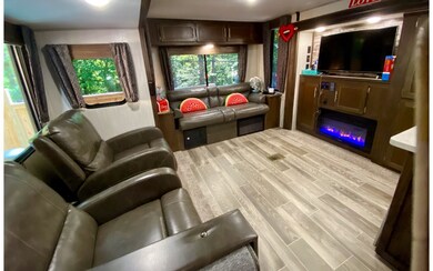 529 10th St, Ellijay, GA 30540 - photo 3