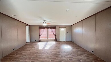 143 Gary Ct, Decatur, TX 76234 - photo 2