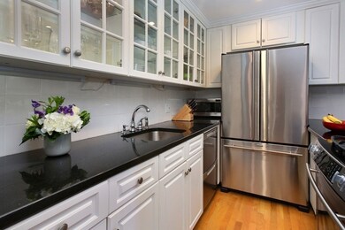 71 Rutland St unit 3, Boston, MA 02118 - photo 3