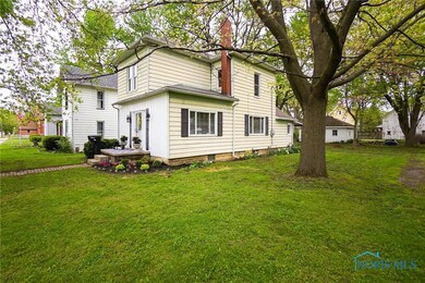 213 S 2nd St, North Baltimore, OH 45872 - photo 3