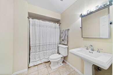 53399 Stoneridge St unit F, South Bend, IN 46637 - photo 7