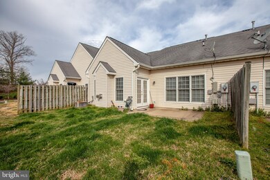 11103 Dragons Lair Dr unit 302, Fredericksburg, VA 22407 - photo 7