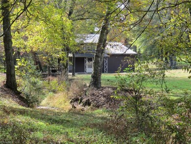 277 Cattlemans Rd, Statesville, NC 28625 - photo 2