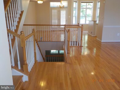 6006 Mill Cove Ct, Burke, VA 22015 - photo 2