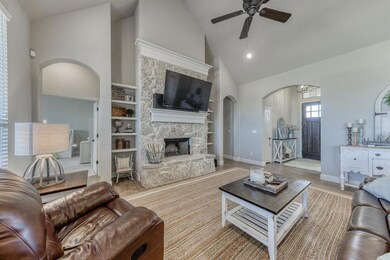 100 Spirit Ct, Weatherford, TX 76087 - photo 5