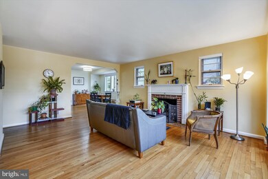 5606 Hawthorne St, Cheverly, MD 20785 - photo 5