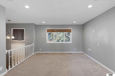 5721 N 117th Cir, Omaha, NE 68164 - photo 4