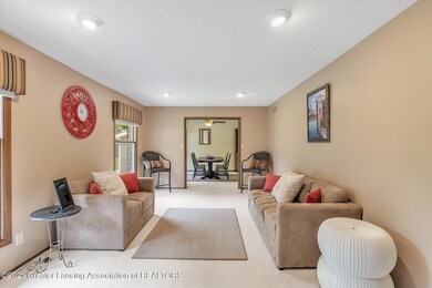 1586 E Bethann Ln, Midland, MI 48640 - photo 7