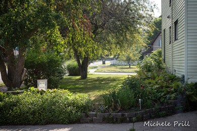 230 N Jefferson St SE-007