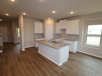 8704 Rucker Pond Trail, San Antonio, TX 78252 - photo 4