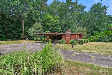 1173 Mocksville Hwy, Statesville, NC 28625 - photo 6