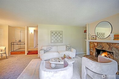 4641 W Lake Sammamish Pkwy SE unit F205, Issaquah, WA 98027 - photo 7