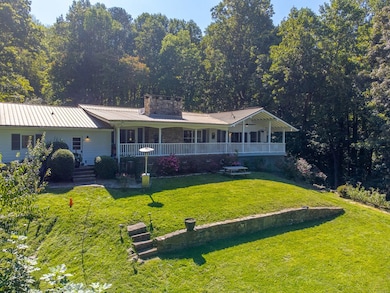 603 Hemlock Hills Dr, Franklin, NC 28734 - photo 7