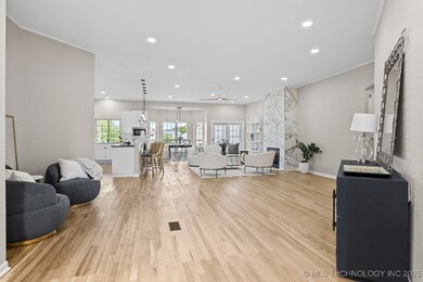 648 N Osage Dr, Tulsa, OK 74106 - photo 6