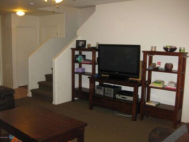 Family Room (2)