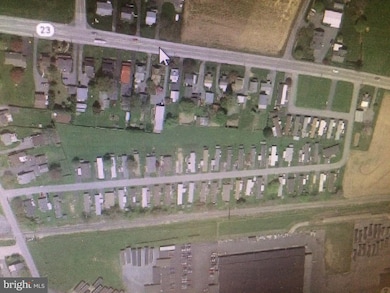 494 Brendon Dr, Leola, PA 17540 - photo 4