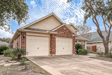 17306 Canyon Knoll Dr, Houston, TX 77095 - photo 2