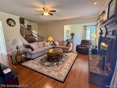 12088 Pinebrook Ln, South Lyon, MI 48178 - photo 6