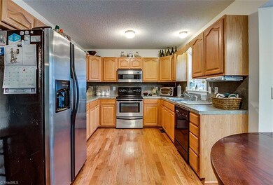 715 Mountain View Church Rd, Asheboro, NC 27205 - photo 6