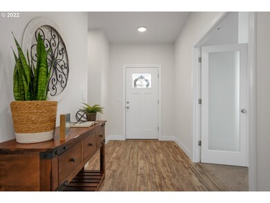 170 N Hezzie Ln, Molalla, OR 97038 - photo 3