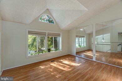 16127 Olmstead Ln, Woodbridge, VA 22191 - photo 3