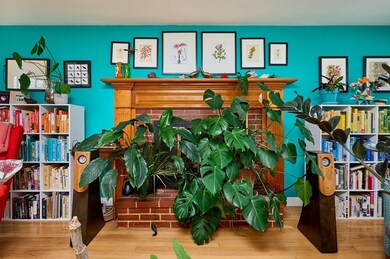 31 West St, South Deerfield, MA 01373 - photo 5