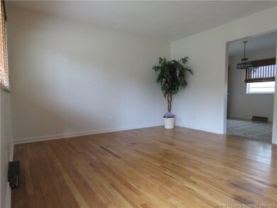 204 Greenlawn Dr, New Albany, IN 47150 - photo 7