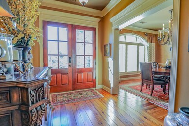 Elegant front entry