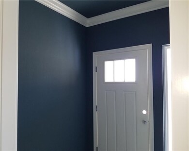 GRAND SOARING  ALCOVE ENTRY with MASSIVE CROWN MOL