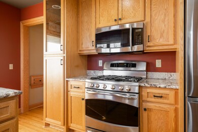 1400 Maryland Ave S MLS-14.jpg