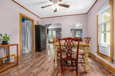 317 E Waterford St, Wakarusa, IN 46573 - photo 7