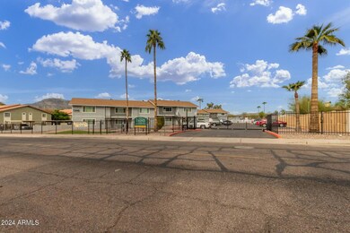 1346 E Mountain View Rd unit 204, Phoenix, AZ 85020 - photo 4