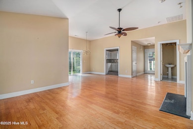 4979 Glen Cove Dr SE, Southport, NC 28461 - photo 6