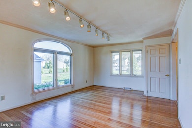 1448 Jonathan Way, Ambler, PA 19002 - photo 3