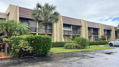 4657 Fountains Dr S unit 2020, Lake Worth, FL 33467 - photo 2