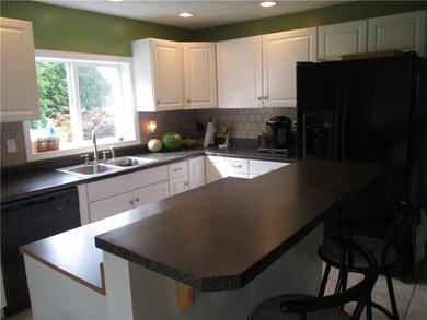 323 Yellowcreek St, Homer City, PA 15748 - photo 4