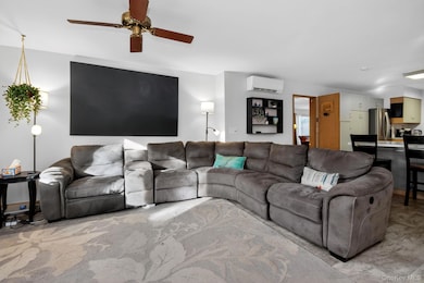 4 Carlyle Rd, Hyde Park, NY 12538 - photo 3