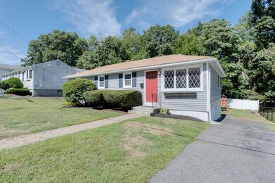 53 Glezen St, Worcester, MA 01604 - photo 2