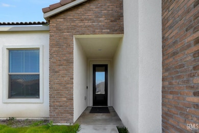 7402 Lemon Meadow Place, Bakersfield, CA 93313 - photo 5