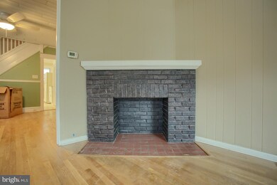 1256 Girard Ave, Reading, PA 19610 - photo 3