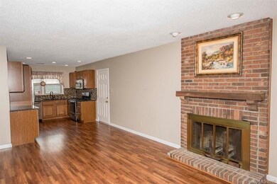 103 Scottlynn Ct, Asheville, NC 28806 - photo 5