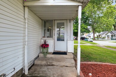 1534-Maple-St-Niles-MI-49120-WindowStill