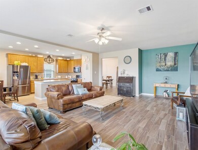 9335 Harts Garden Ln, Houston, TX 77075 - photo 7