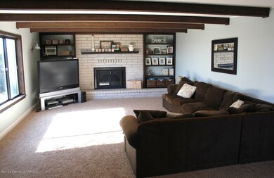 5303 Hill n Dale Dr, Farmington, NM 87402 - photo 2