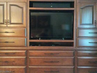 203 Westbury Dr, Asheboro, NC 27205 - photo 6