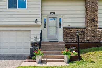 7002 Ives Ln N, Maple Grove, MN 55369 - photo 3